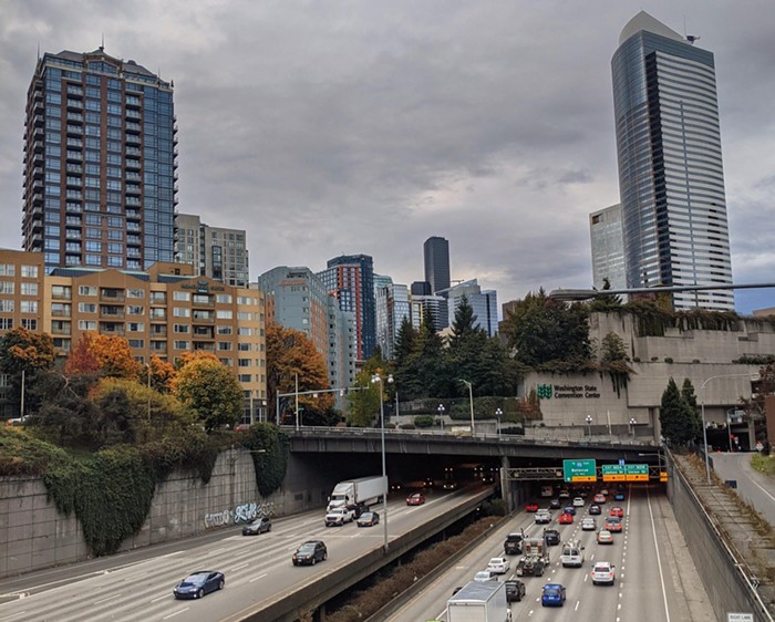 La nouvelle droite de Seattle veut garder les voitures sur le marché de Pike Place ;  L’ancienne droite veut expulser les gens de la ville